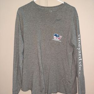 Vineyard vines hockey long sleeve tee